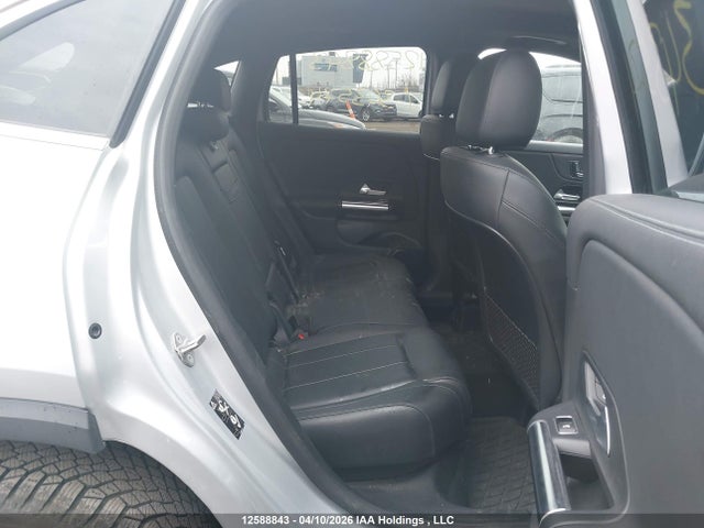 W1N4N4HB5NJ343574 Mercedes-Benz Gla 250 4matic