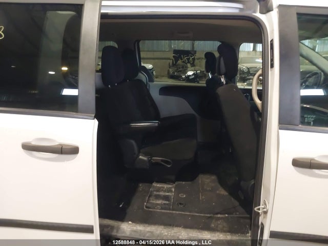 2C4RDGBG8FR678847 Dodge Grand Caravan Se/sxt