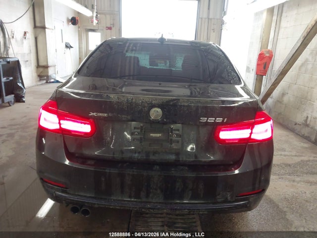 WBA8E3C55GK503984 BMW 328i Xdrive