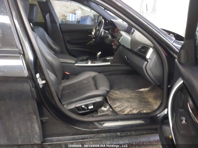 WBA8E3C55GK503984 BMW 328i Xdrive