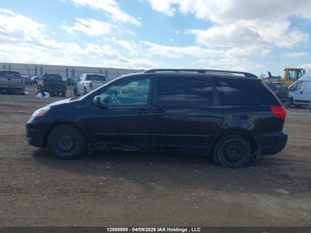 12588889 :رقم المزاد ، 5TDZK29C29S241417 vin ، 2009 Toyota Sienna Ce مزاد بيع