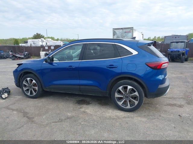 Продаж на аукціоні авто 2023 Ford Escape Platinum, vin: 1FMCU9JA3PUA44036, номер лоту: 12588904