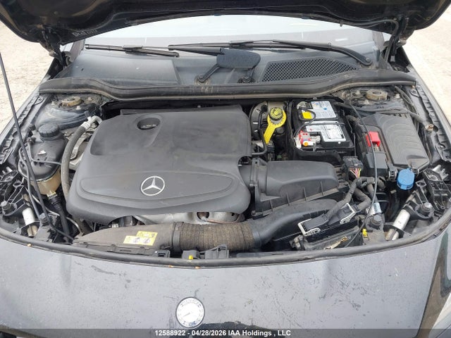 WDDSJ4GB4FN239721 Mercedes-Benz CLA 250 4MATIC