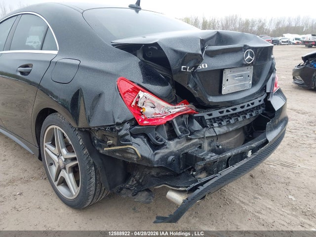 WDDSJ4GB4FN239721 Mercedes-Benz CLA 250 4MATIC