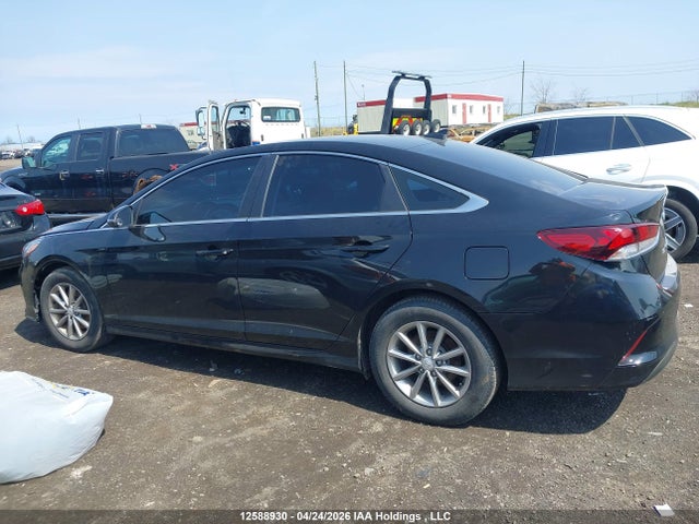 12588930 :رقم المزاد ، 5NPE24AF2KH729892 vin ، 2019 Hyundai Sonata Essential مزاد بيع