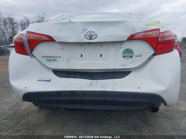 2T1BURHE6JC063385 Toyota COROLLA LE