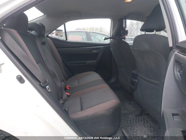 2T1BURHE6JC063385 Toyota COROLLA LE