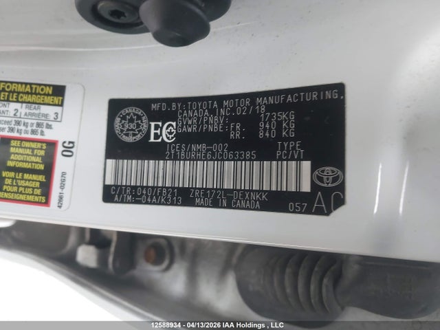 2T1BURHE6JC063385 Toyota COROLLA LE