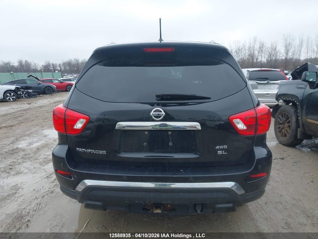 Auction sale of the 2018 Nissan Pathfinder S/sv/sl/platinum, vin: 5N1DR2MM7JC675114, lot number: 12588935