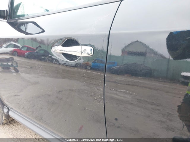 Auction sale of the 2018 Nissan Pathfinder S/sv/sl/platinum, vin: 5N1DR2MM7JC675114, lot number: 12588935