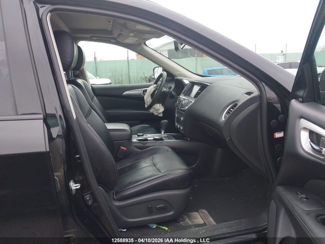 Auction sale of the 2018 Nissan Pathfinder S/sv/sl/platinum, vin: 5N1DR2MM7JC675114, lot number: 12588935