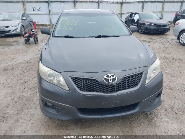 2010 Toyota Camry Se V6 მანქანა იყიდება აუქციონზე, vin: 4T1BK3EK7AU098576, აუქციონის ნომერი: 12588943