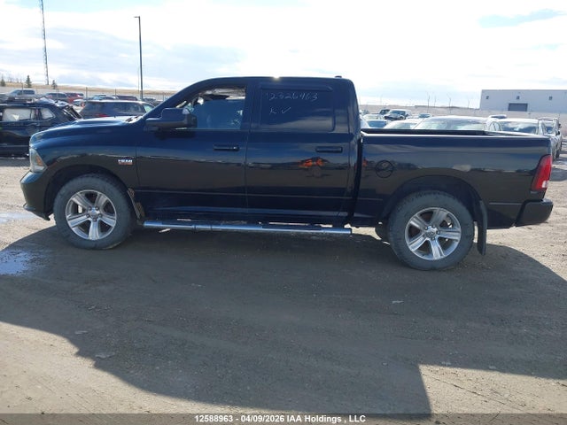 1C6RR7MT1FS573827 RAM 1500 Sport