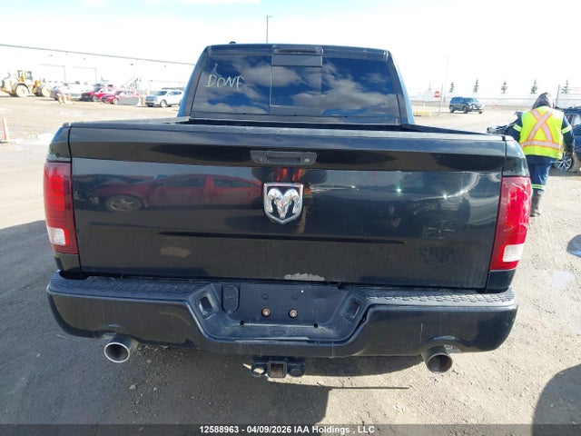 1C6RR7MT1FS573827 RAM 1500 Sport