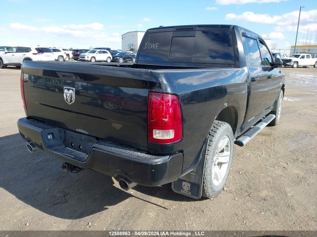 1C6RR7MT1FS573827 RAM 1500 Sport