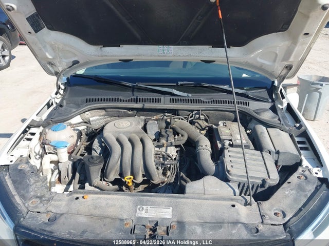 12588965 :رقم المزاد ، 3VWDK7AJ8BM083427 vin ، 2011 Volkswagen Jetta مزاد بيع