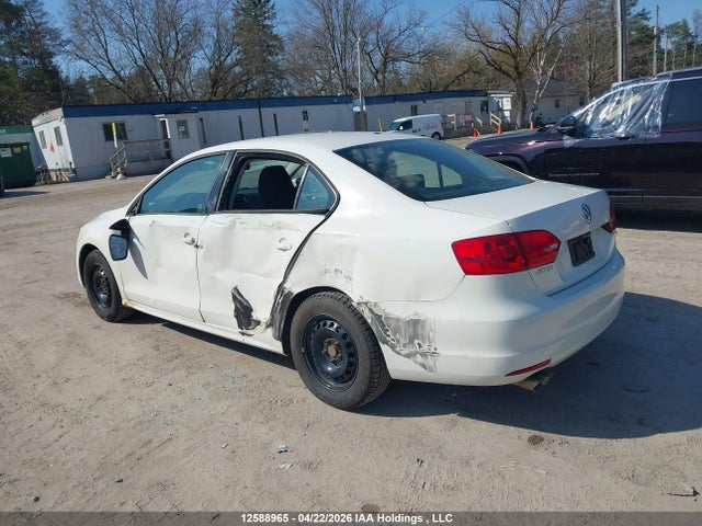 12588965 :رقم المزاد ، 3VWDK7AJ8BM083427 vin ، 2011 Volkswagen Jetta مزاد بيع