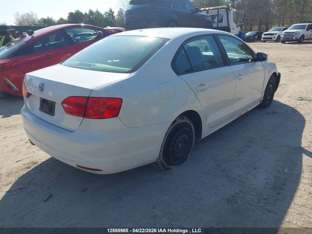 12588965 :رقم المزاد ، 3VWDK7AJ8BM083427 vin ، 2011 Volkswagen Jetta مزاد بيع