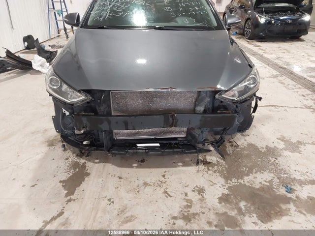 KMHD84LF6HU359810 Hyundai ELANTRA GL