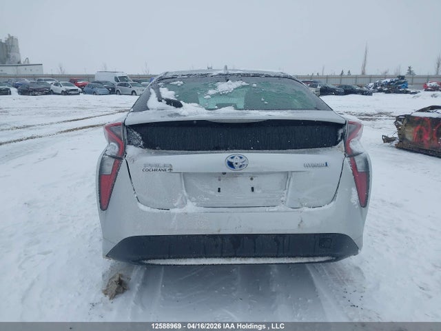 12588969 :رقم المزاد ، JTDKBRFU0J3592047 vin ، 2018 Toyota Prius مزاد بيع