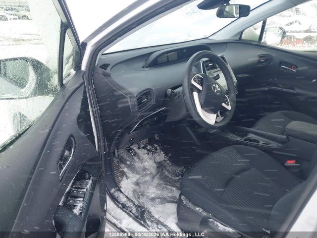 12588969 :رقم المزاد ، JTDKBRFU0J3592047 vin ، 2018 Toyota Prius مزاد بيع