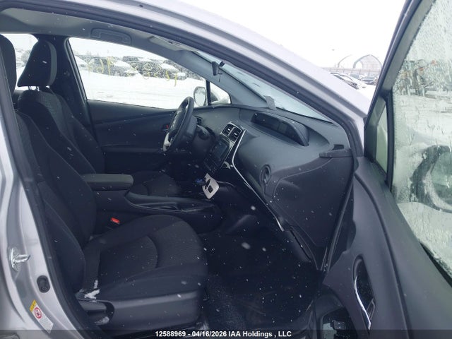 12588969 :رقم المزاد ، JTDKBRFU0J3592047 vin ، 2018 Toyota Prius مزاد بيع