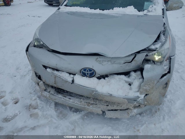 12588969 :رقم المزاد ، JTDKBRFU0J3592047 vin ، 2018 Toyota Prius مزاد بيع