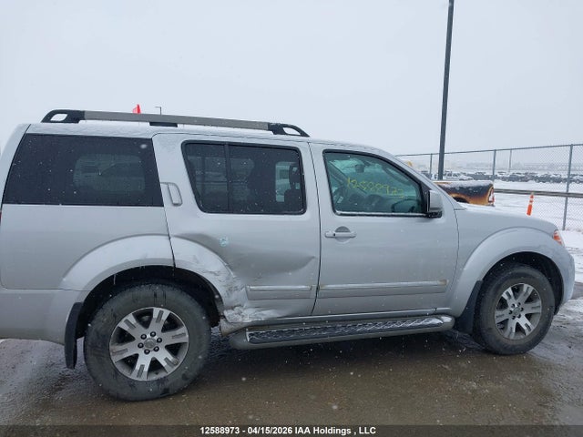 2012 Nissan Pathfinder S/le/se მანქანა იყიდება აუქციონზე, vin: 5N1AR1NB4CC607933, აუქციონის ნომერი: 12588973