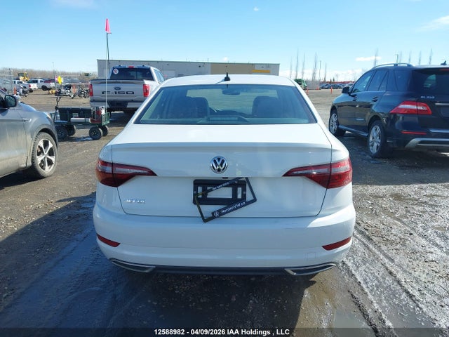 3VWGB7BU8LM013742 Volkswagen Jetta Sel Premium