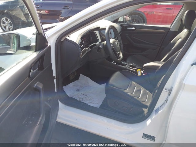 3VWGB7BU8LM013742 Volkswagen Jetta Sel Premium