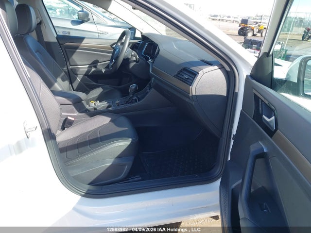 3VWGB7BU8LM013742 Volkswagen Jetta Sel Premium