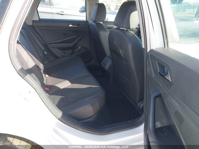 3VWGB7BU8LM013742 Volkswagen Jetta Sel Premium
