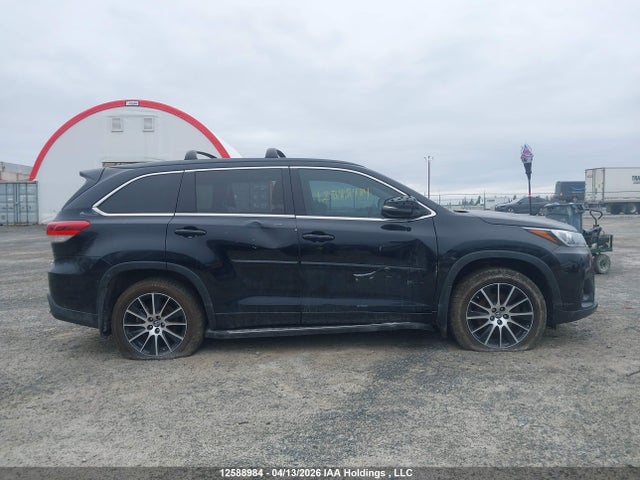 Aukcja sprzedaży 2017 Toyota Highlander Se/xle, vin: 5TDJZRFH3HS420002, numer aukcji: 12588984