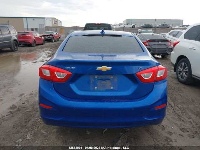 2017 Chevrolet Cruze Lt მანქანა იყიდება აუქციონზე, vin: 3G1BE5SM7HS604035, აუქციონის ნომერი: 12588991