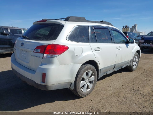 12589039 :رقم المزاد ، 4S4BRGBC1B3400743 vin ، 2011 Subaru Outback 2.5i Premium مزاد بيع