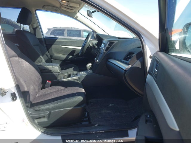 12589039 :رقم المزاد ، 4S4BRGBC1B3400743 vin ، 2011 Subaru Outback 2.5i Premium مزاد بيع