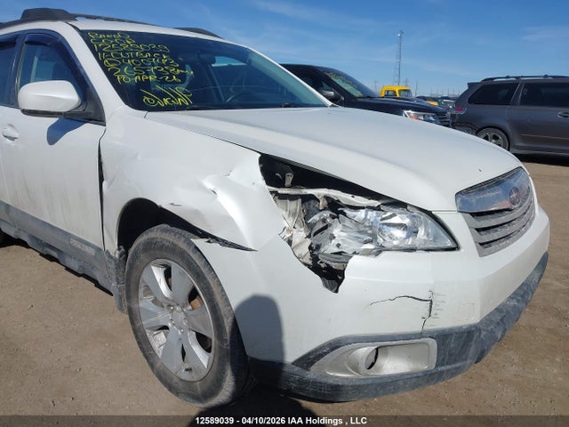 12589039 :رقم المزاد ، 4S4BRGBC1B3400743 vin ، 2011 Subaru Outback 2.5i Premium مزاد بيع