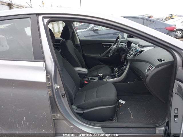 12589080 :رقم المزاد ، KMHDH4AEXFU341351 vin ، 2015 Hyundai Elantra Se/sport/limited مزاد بيع