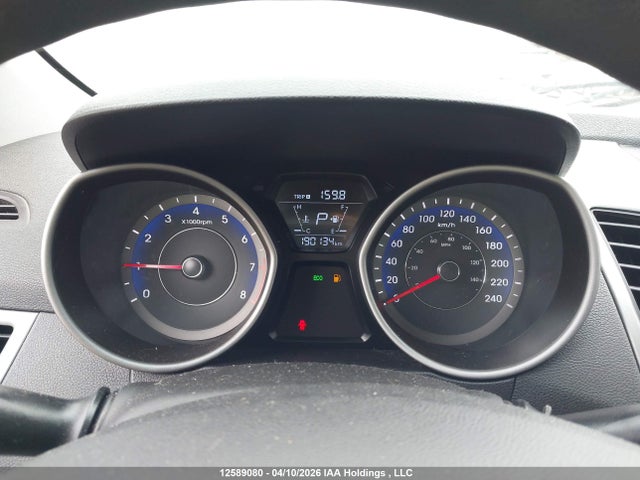 12589080 :رقم المزاد ، KMHDH4AEXFU341351 vin ، 2015 Hyundai Elantra Se/sport/limited مزاد بيع