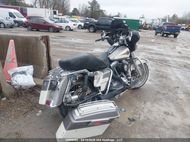 Продажа на аукционе авто 2000 Harley-davidson Flhtcui, vin: 1HD1FCW13YY652711, номер лота: 12589092