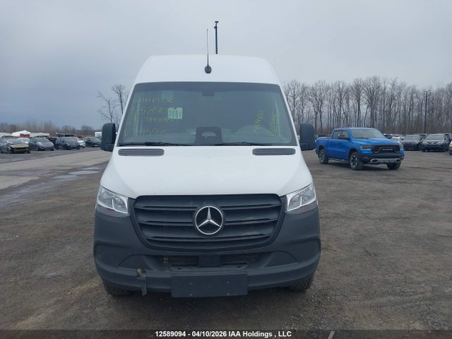 W1Y4KCHY3SP795915 Mercedes-Benz Sprinter 2500 High Roof 4-cyl Diesel