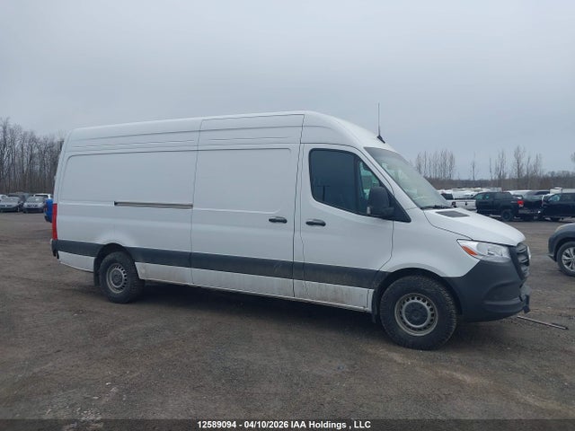 W1Y4KCHY3SP795915 Mercedes-Benz Sprinter 2500 High Roof 4-cyl Diesel