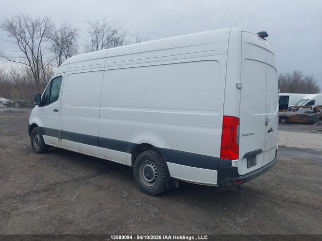 W1Y4KCHY3SP795915 Mercedes-Benz Sprinter 2500 High Roof 4-cyl Diesel