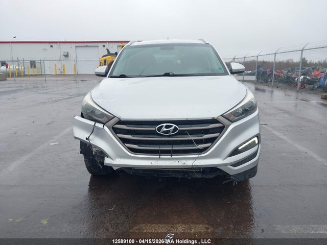 KM8J33A43GU155882 Hyundai Tucson Premium