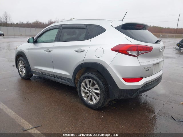 KM8J33A43GU155882 Hyundai Tucson Premium