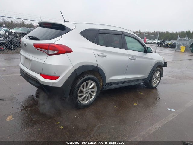 KM8J33A43GU155882 Hyundai Tucson Premium