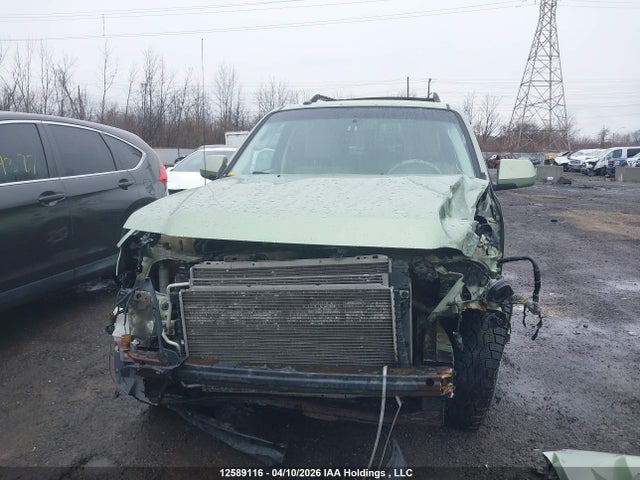12589116 :رقم المزاد ، 1FMCU59389KC24075 vin ، 2009 Ford Escape Hybrid مزاد بيع