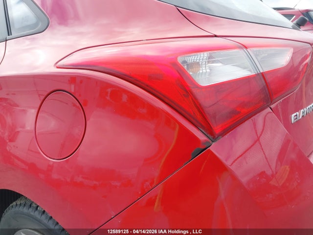 12589125 :رقم المزاد ، KMHD25LE8DU114421 vin ، 2013 Hyundai Elantra Gt L مزاد بيع