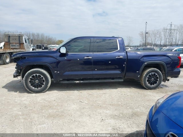 5TFJA5EC9NX007402 Toyota Tundra