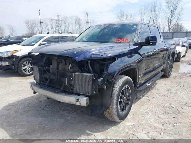 5TFJA5EC9NX007402 Toyota Tundra